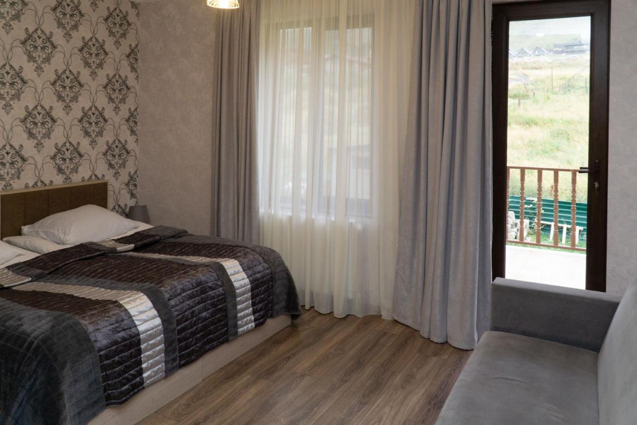 Hotel Diamond Kazbegi Exterior foto