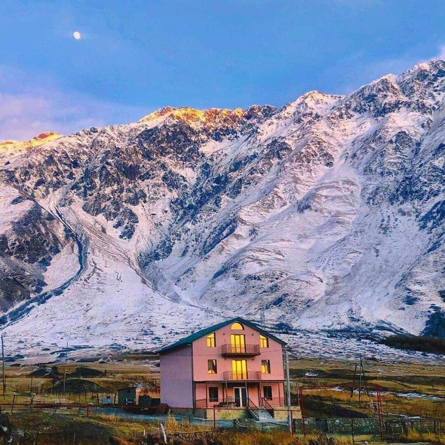 Hotel Diamond Kazbegi Exterior foto